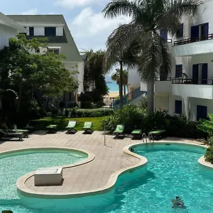 Leme Bedje Two Bedroom - By Bobbywashere Santa Maria